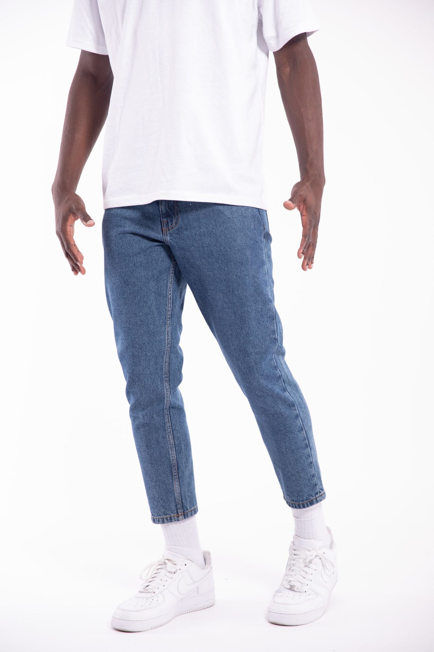 Rigid Tapered Fit Jeans