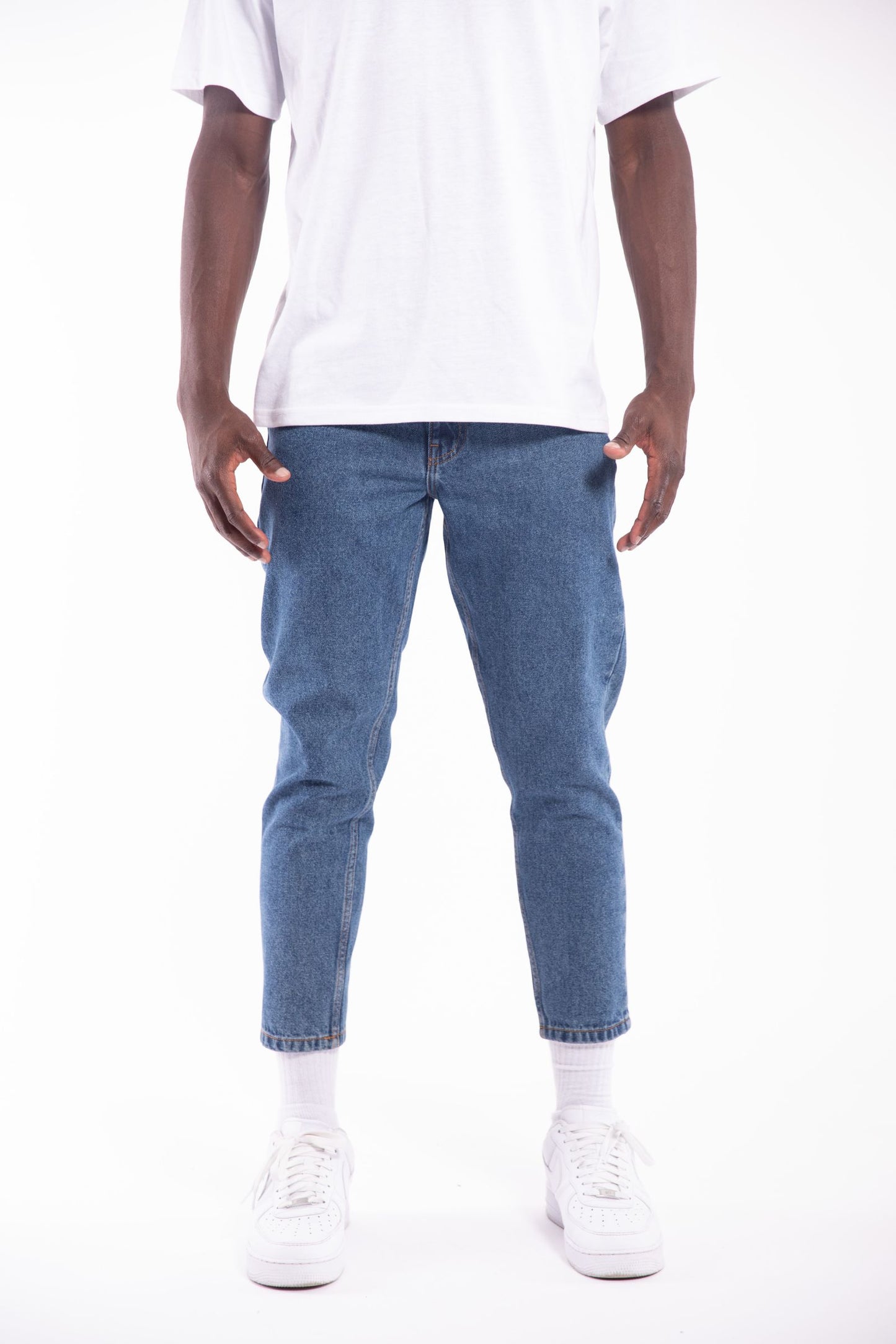 Rigid Tapered Fit Jeans