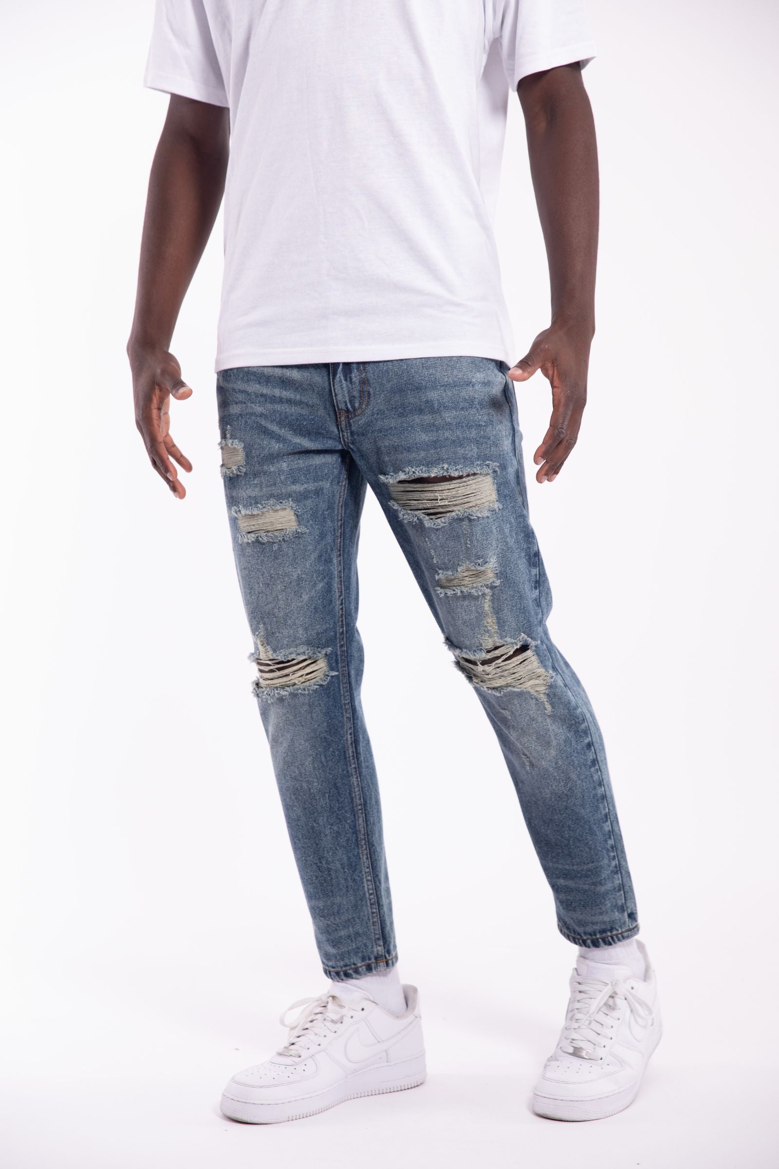 Rigid Tapered Fit Ripped Jeans